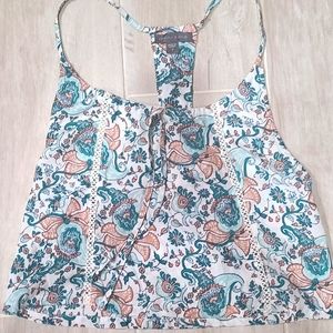 Pacsun floral tie front tank top with lace strips. Size small